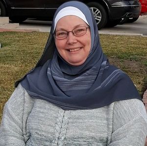 Meet your Posher, Jenalyn